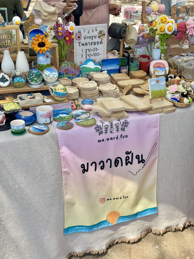 มาวาดฝัน หาดแหลมเจริญ ระยองงง 🖼️🎨🌊