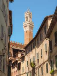 イタリアの世界遺産の中世の街　シエナ