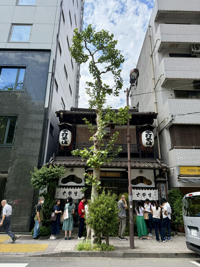 A Day of Gourmet Bites and Strolling in Kanda, Tokyo 🍜🍞