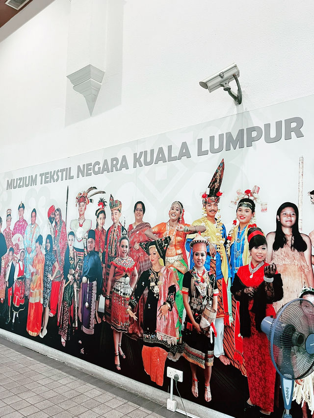 Teluk Berantai Gallery: Must-Visit at Kuala Lumpur’s National Textile Museum 