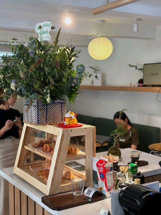Midori Cafe
