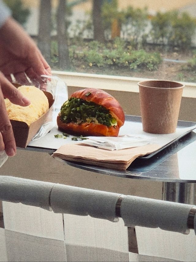 특별한커피와 맛있는베이커리가 있는 🧡삼척카페 얼