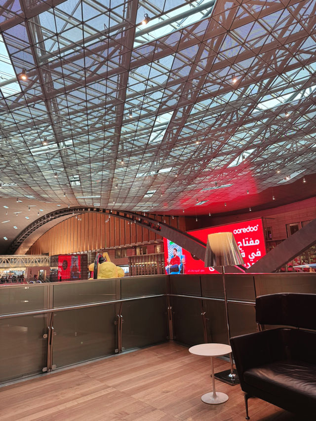 #1 Airport In THE WORLD🤩