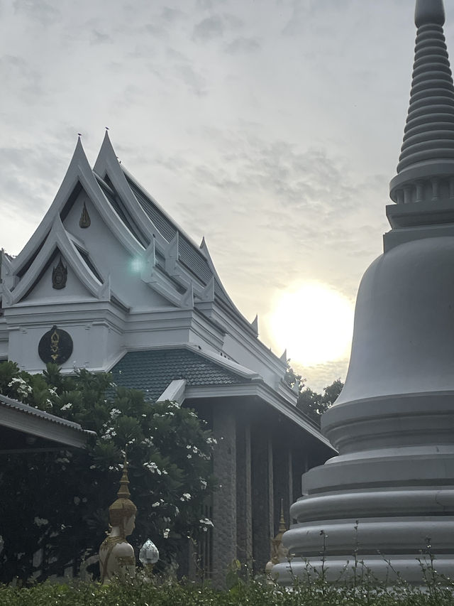 สถานที่ปฎิบัติธรรมจังหวัดสระบุรี วัดเขาวง
