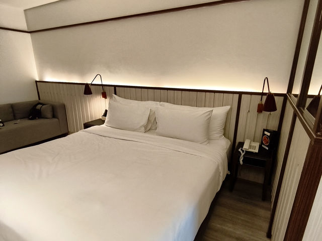 曼谷｜設計新穎時尚 舒適又齊全的Hotel Amber Sukhumvit 85入住分享