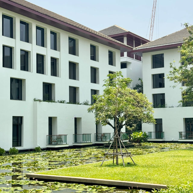 A Superb Bangkok Hotel: A "Kerry Hill Alternative" That Delivers! ✨🏨