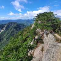 Laid-back Trails & Sky Views, Heeyangsan