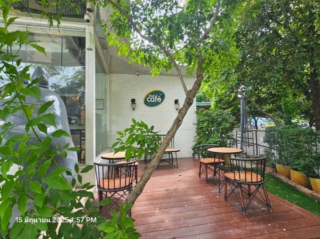 ☕ รีวิว: Shell Café บางแสน คาเฟ่ในปั๊มที่ไม่ธรรมดา