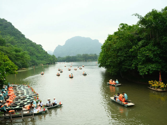 Trang An - A peaceful ride through time and limestone ⛵