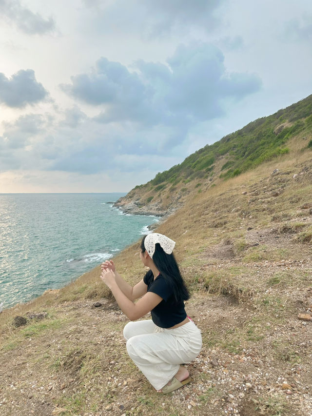 เขาแหลมหญ้า หมู่เกาะเสม็ด | ระยอง 🍍🏝️⛰️