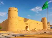 【穿越時光的城堡：Al Masmak Fortress 馬斯馬克堡壘遊記】