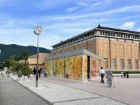 Kyoto City KYOCERA Museum of Art: A Masterpiece of Architectural Fusion! 🎨🏛️