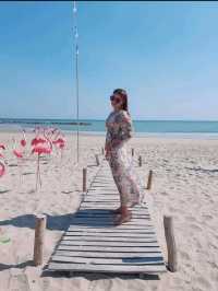 Models Beach หาดเจ้าสำราญ