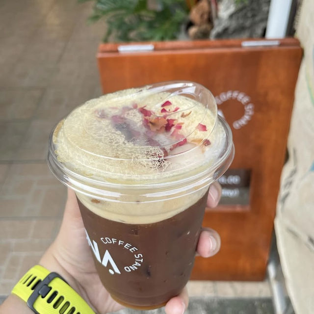 SRNA. Cafe ที่เรียบเท่แต่แอบอบอุ่น