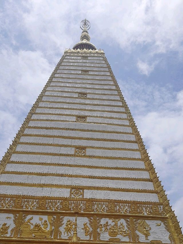 วัดพระธาตุหนองบัว