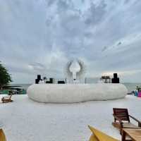 Good Old Sea – คาเฟ่สุดชิลล์ริมชายหาด ณ นาจอมเทียน
