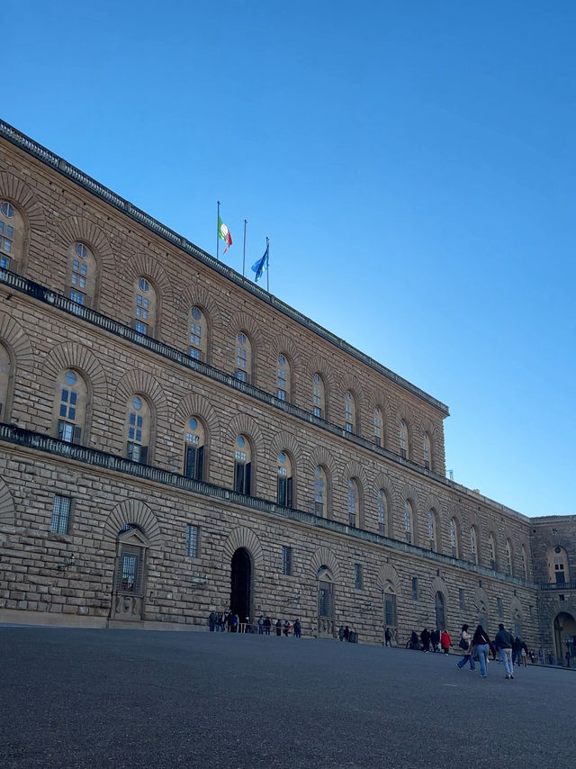 Piazza de’ Pitti: The Medici’s Stage of Power in Florence