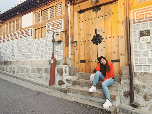 Step Into a Korean Postcard ✨📸 Bukchon Hanok Village 