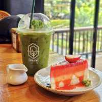 Into the Forest, กระบี่ คาเฟ่