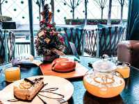 Places to eat and stay in Shanghai!