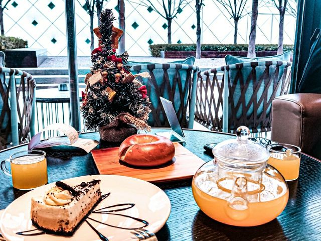 Places to eat and stay in Shanghai!