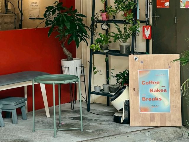 Mundane Coffee Break in Penang