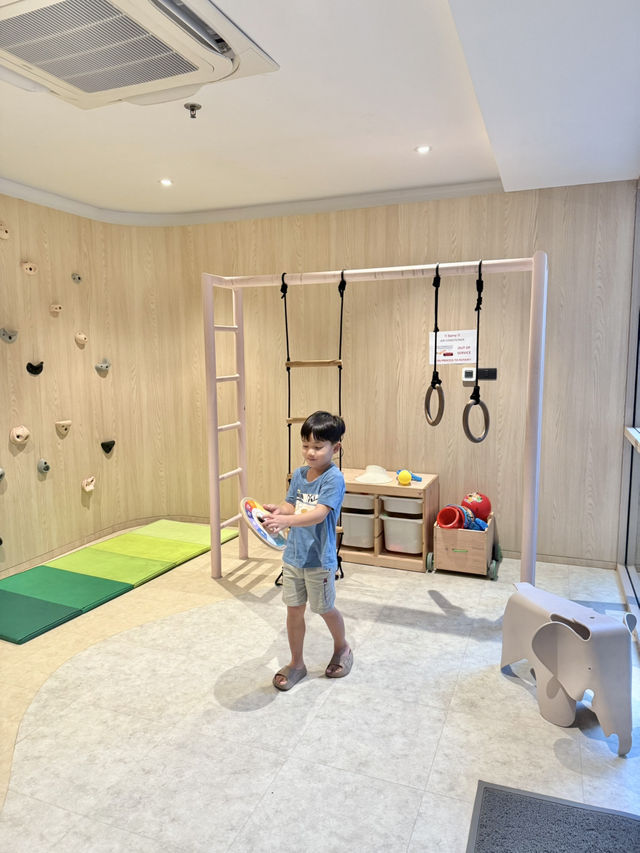 ที่พักเหมาะสำหรับครอบครัว ที่พักใกล้หาดกะรน ภูเก็ต