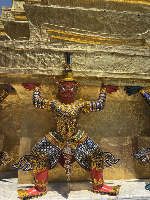 The Radiance of Wat Arun: Bangkok’s Temple of Light