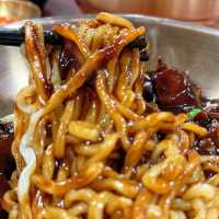 自家製韓國刀削麵🍜
