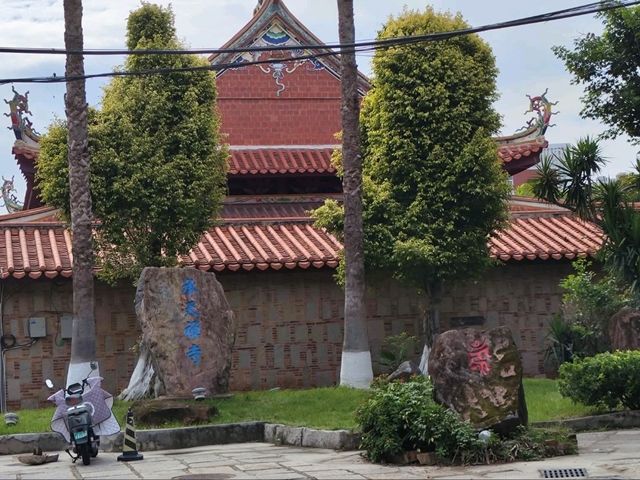 “Chengtian Zen Temple: Quanzhou’s Thousand‑Year Garden of Zen Silence”