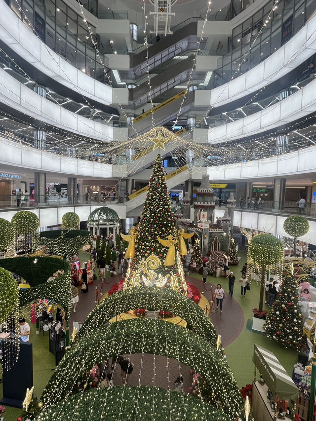 🎄🛍 One Utama Christmas Wonderland – Festive Feels & Snowflakes