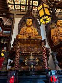 Peaceful Moments and Beautiful Statues at Jade Buddha Temple Shanghai