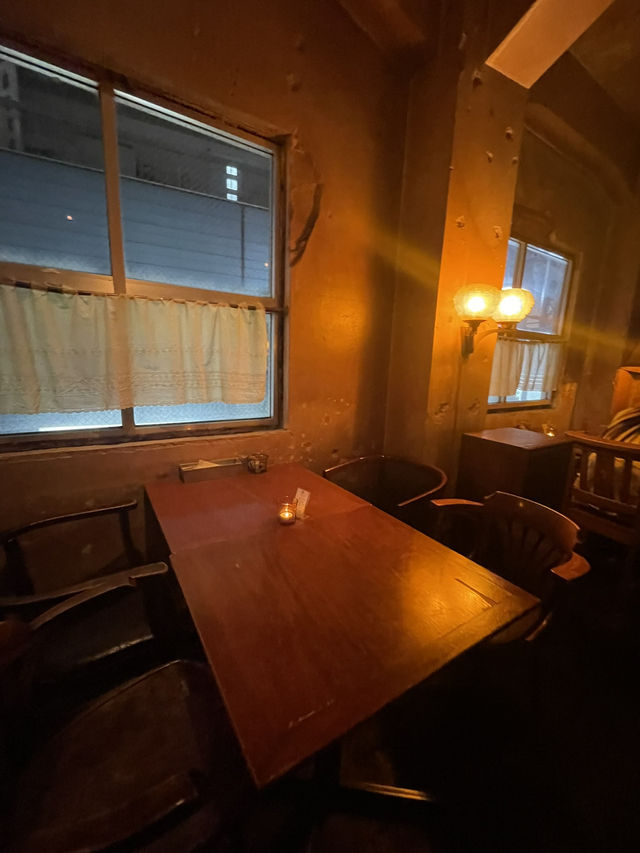 【渋谷】ノスタルジックなカフェ🪔 サロナード カフェ ダブ☕️