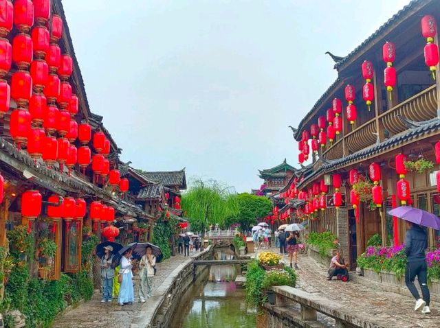 เมืองโบราณลี่เจียง (Lijiang Old Town) เมืองโบราณลี่เจียง (Lijiang Old Town)