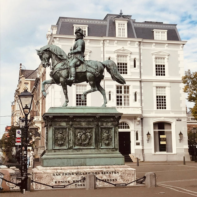 A Dutch Masterpiece for One: My Solo Escape to Delft