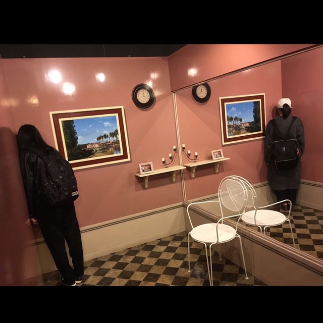 【東京/高尾町🇯🇵】登山と一緒に楽しむ🎶トリックアート美術館