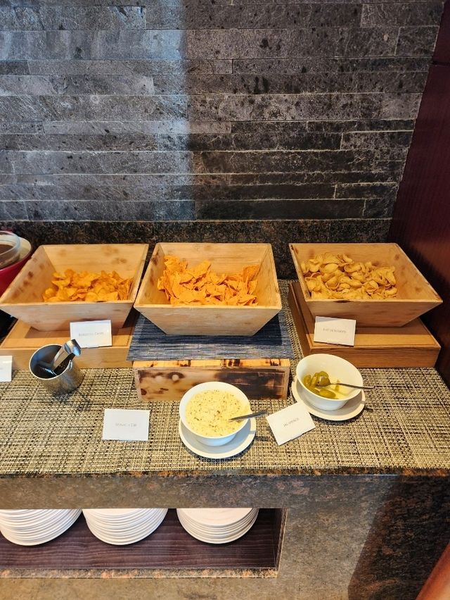 💛[괌여행] 노을 아래 칵테일 한 잔, 츠바키타워 "칵테일 타임"💛