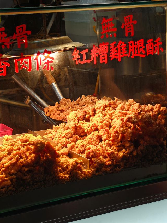 2-day trip to Kaohsiong, southern Taiwan! 🐒 2-day trip to Kaohsiong, southern Taiwan! 🐒
