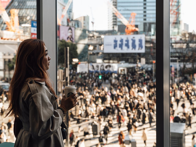 STARBUCKS SHIBUYA — The Best View of the World’s Busiest Crossing
