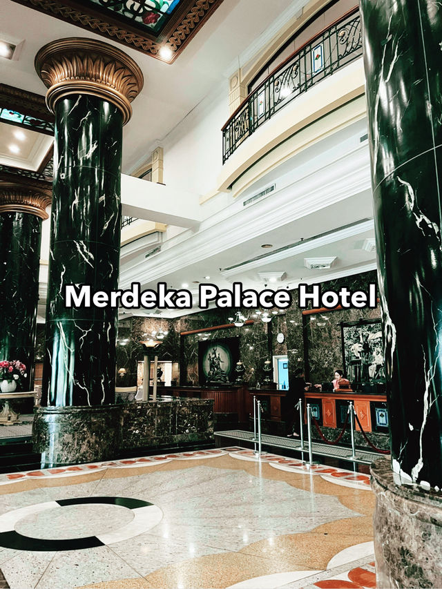 Merdeka Palace Hotel & Suites Kuching: A Grand Stay in the Heart of the City