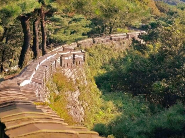 🏯 Namhansanseong Fortress – A Perfect Day Trip from Seoul 🏯 Namhansanseong Fortress – A Perfect Day Trip from Seoul