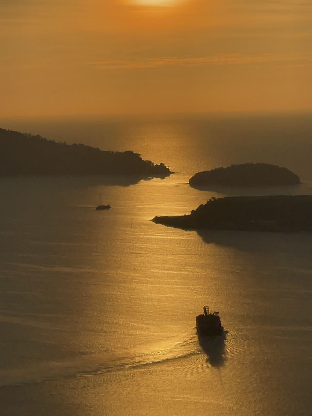 Sunset City Escape🌅  