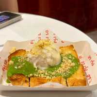 อาเว้ง, ขนมปังนมสดทำใหม่ หอม นุ่ม ละมุน