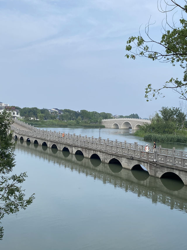 去蘇州，千萬別錯過中國有名的水鄉古鎮  - 周莊✨