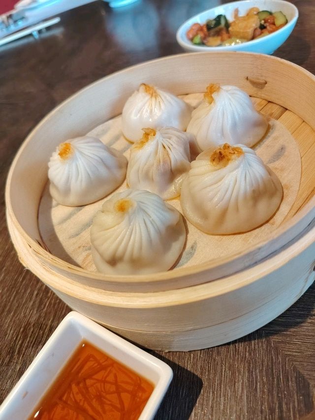 北京樓的填鴨和蟹粉