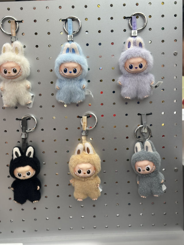 Bangkok vs Malaysia: Pop Mart Showdown & Exchange Gift Ideas 🎁