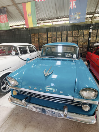 Pelangi mobil klasik 🌈🚗