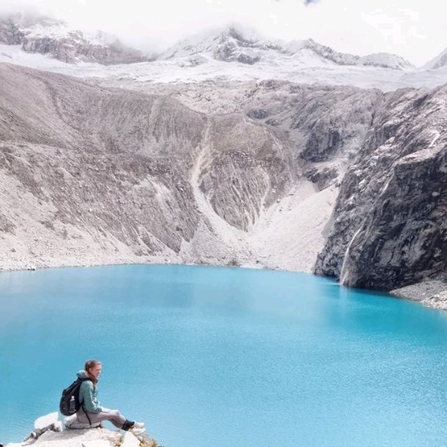 Laguna 69 from Huaraz is must to do 