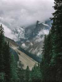 🌊 Takkakaw Falls + Natural Bridge – Yoho National Park Adventure!