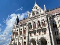 🇭🇺 Landmark of Budapest : Hungarian Parliament 🏛️